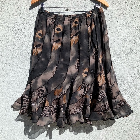 Vintage Dresses & Skirts - ❤️SOLD ON DEPOP❤️ Vintage 90s Y2K Goth Fairy Skirt Leopard Animal Print Floral